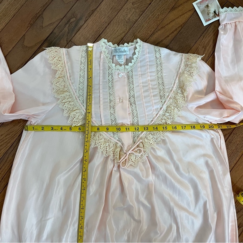 Vintage Silky Long Sleeve Nightgown M Pink Grandmacore Cottagecore Prairie Lace - Picture 10 of 11
